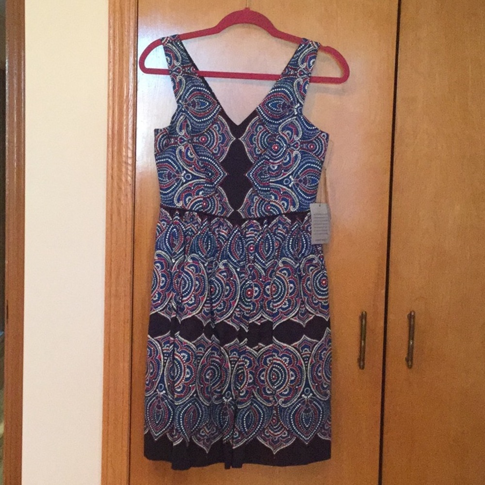 Maggie of London Cotton Dress. Brand new w tags 4P